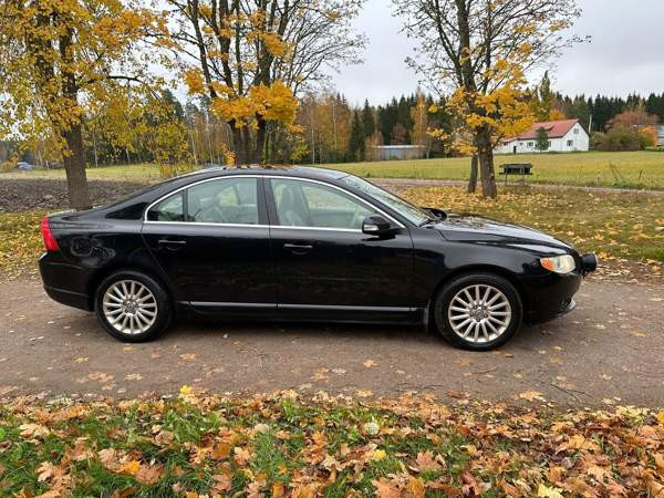 Volvo S80 Янаккала - изображение 2