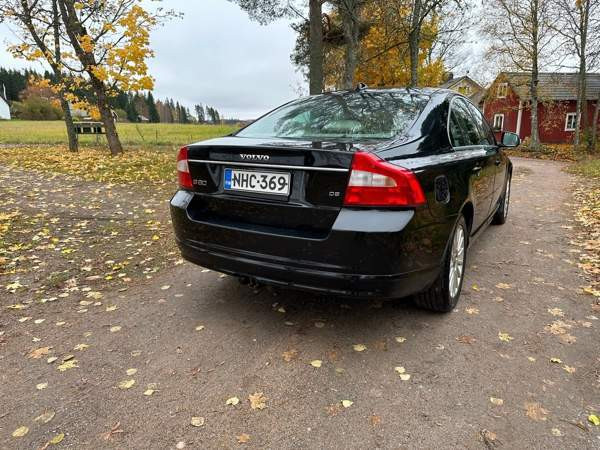 Volvo S80 Янаккала - изображение 3