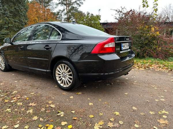 Volvo S80 Янаккала - изображение 4