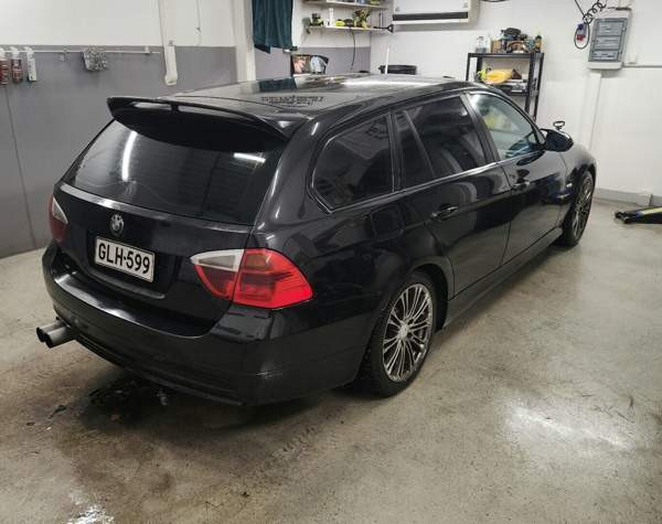 BMW 320 Zaporiz'ka Oblast' - valokuva 3