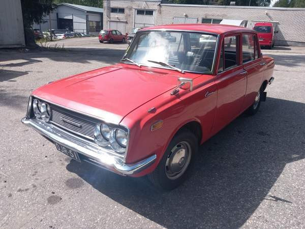Toyota Corona Хювинкяя - изображение 3