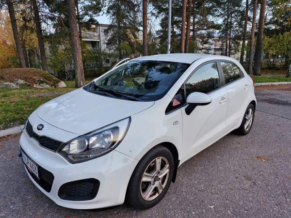 Kia Rio Helsinki - valokuva 1