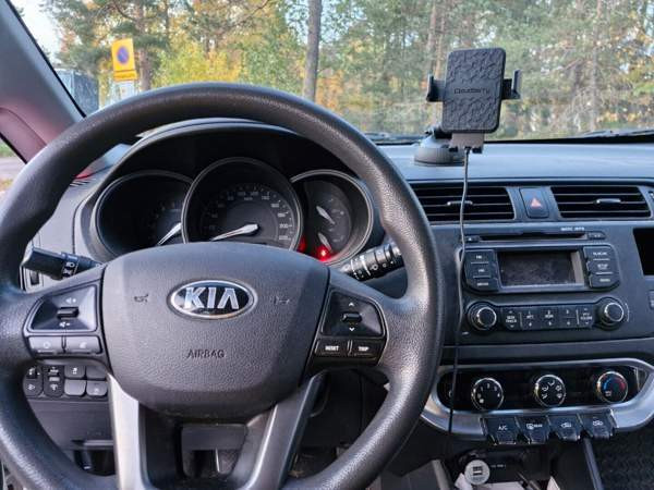 Kia Rio Helsinki - valokuva 8