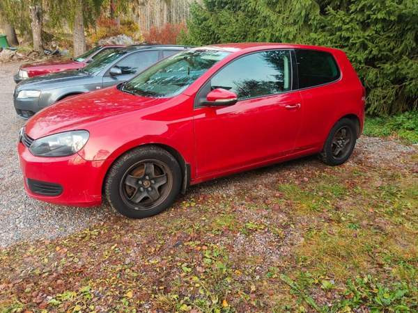 Volkswagen Golf Порвоо - изображение 5