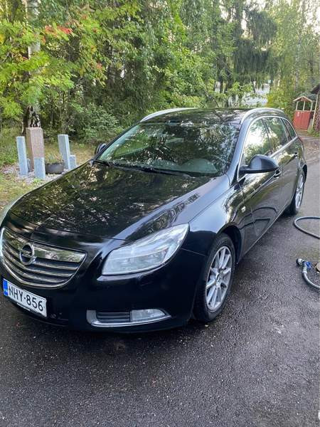 Opel Insignia Järvenpää - valokuva 1