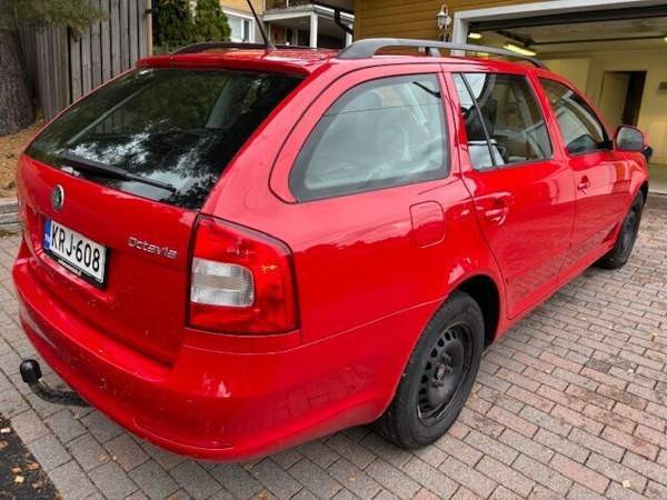 Skoda Octavia Порвоо - изображение 5