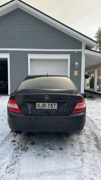 Mercedes-Benz C Tyrnävä - valokuva 4