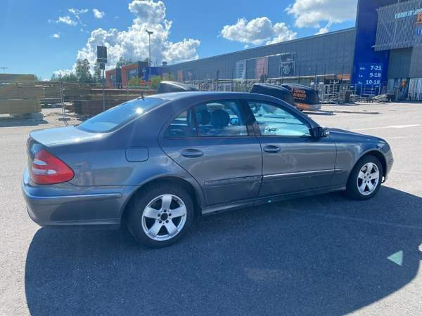 Mercedes-Benz 320 Эспоо - изображение 4