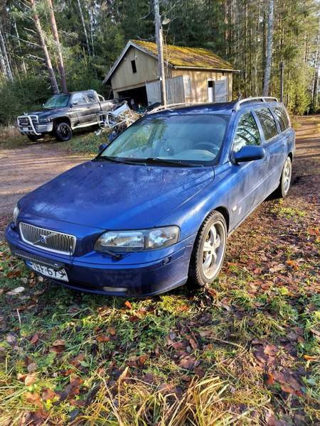 Volvo V70 Ruovesi - valokuva 1