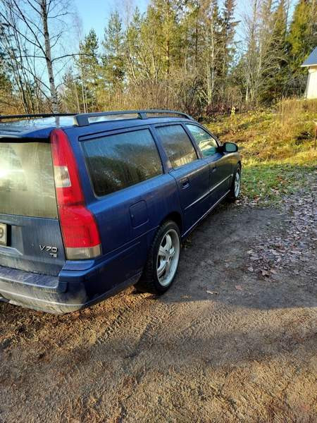 Volvo V70 Ruovesi - valokuva 3