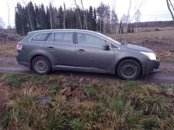 Toyota Avensis Pöytyä