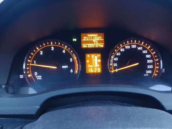 Toyota Avensis Pöytyä - valokuva 6