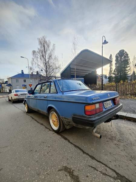 Volvo 240 Ювяскюля - изображение 3