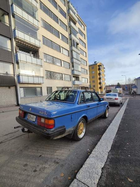 Volvo 240 Ювяскюля - изображение 2