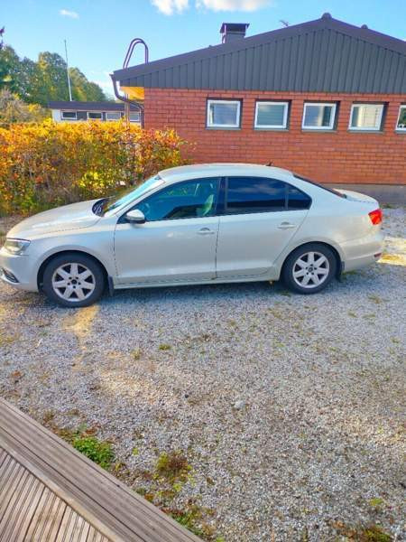 Volkswagen Jetta Uusikaupunki - valokuva 8