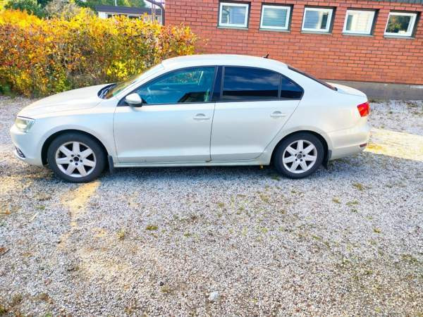Volkswagen Jetta Uusikaupunki - valokuva 6