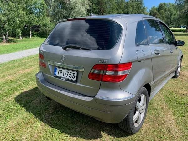 Mercedes-Benz B Тампере - изображение 4
