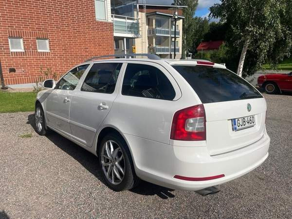 Skoda Octavia Mikkeli - photo 2