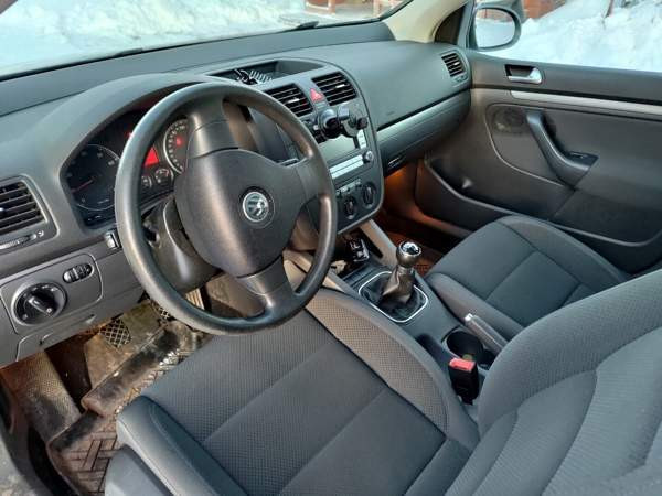 Volkswagen Golf Veteli - изображение 7