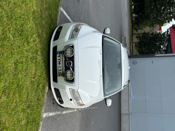 Volvo V70 Oulu - valokuva 3