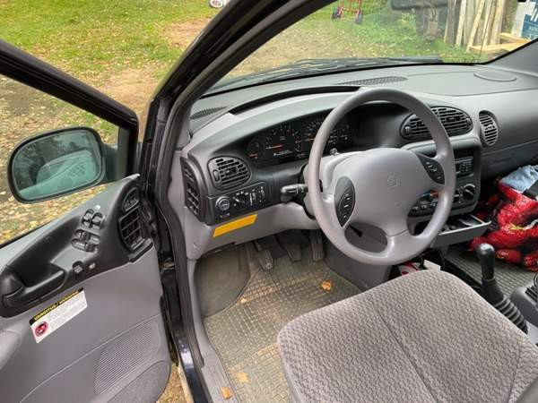 Chrysler Voyager Kouvola - valokuva 3