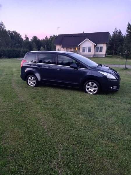 Peugeot 5008 Турткуль - изображение 4