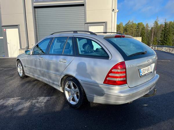 Mercedes-Benz C Nokia - valokuva 5