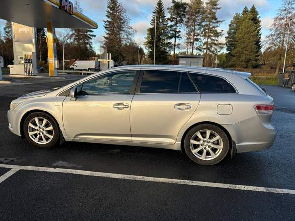 Toyota Avensis Seinaejoki – foto 2
