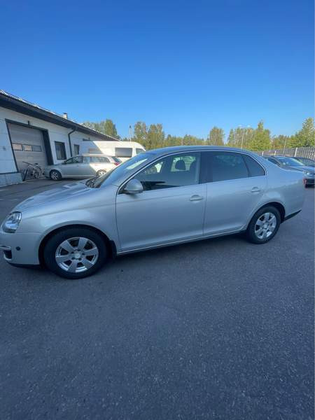 Volkswagen Jetta Ярвенпяя - изображение 2