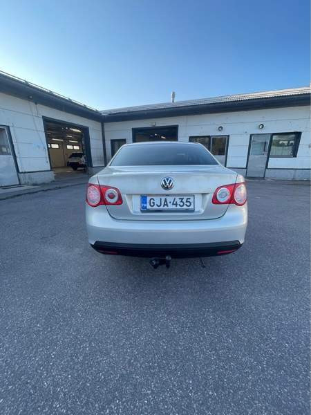 Volkswagen Jetta Ярвенпяя - изображение 3