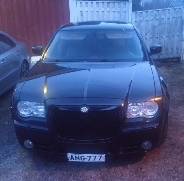 Chrysler 300C Joensuu – foto 1