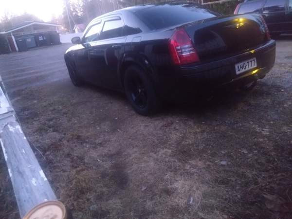 Chrysler 300C Joensuu – foto 2