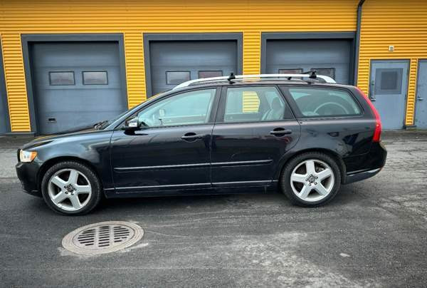 Volvo V50 Янаккала - изображение 8