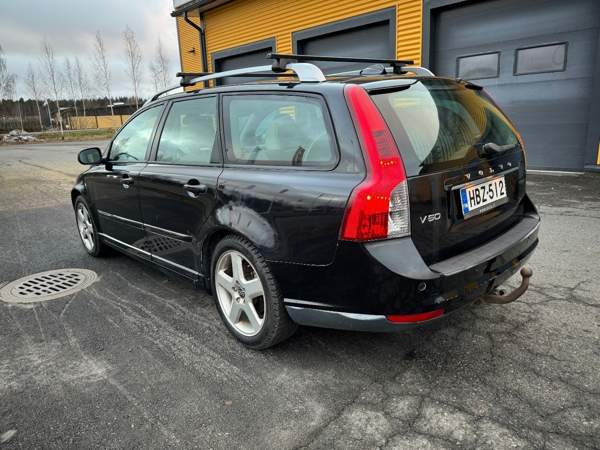 Volvo V50 Янаккала - изображение 3