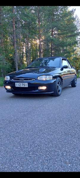 Ford Escort Sarov - valokuva 2