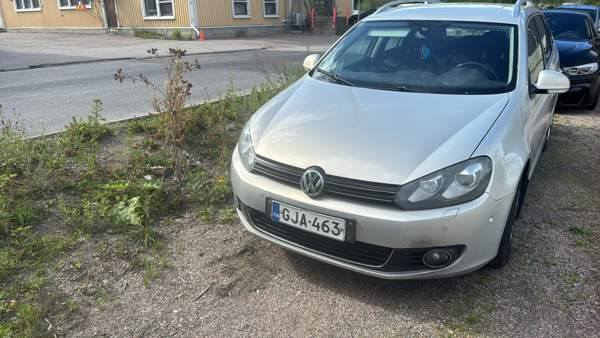 Volkswagen Golf Вантаа - изображение 1