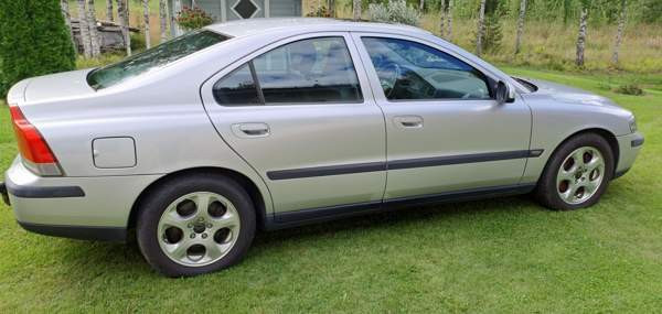 Volvo S60 Luga – foto 3