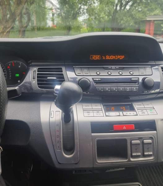 Honda FR-V Zaporiz'ka Oblast' - valokuva 7