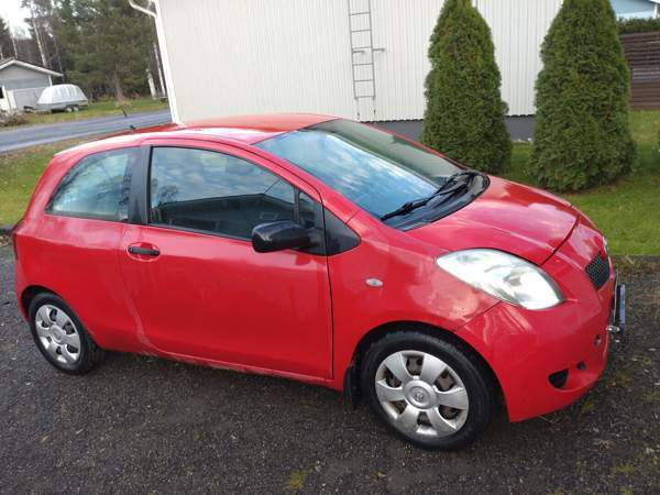 Toyota Yaris Suonenjoki - изображение 1