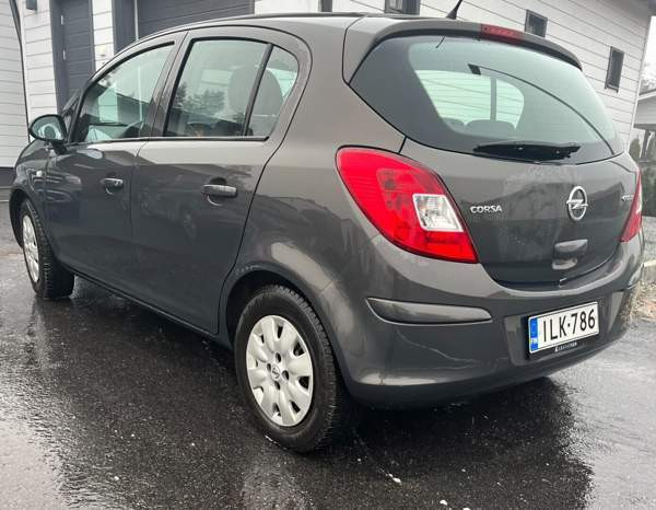 Opel Corsa Нокиа - изображение 5