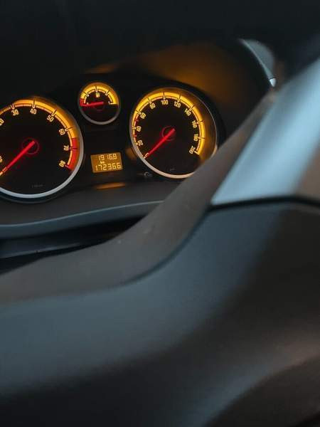 Opel Corsa Нокиа - изображение 8