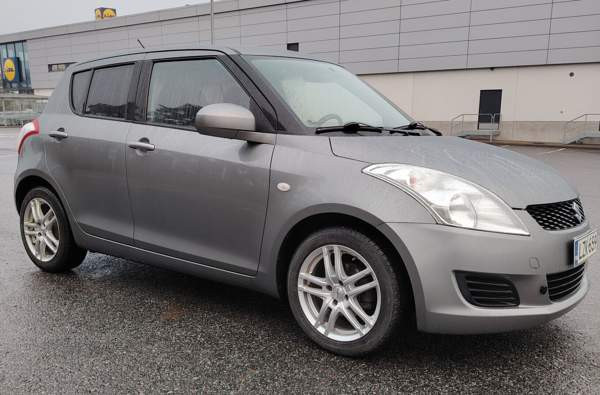 Suzuki Swift Turtkul - valokuva 4
