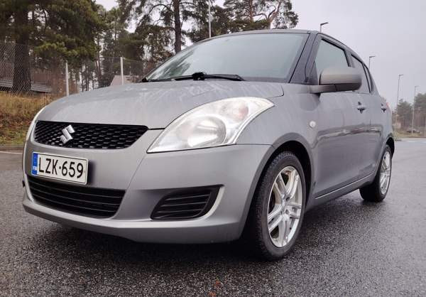 Suzuki Swift Turtkul - valokuva 2