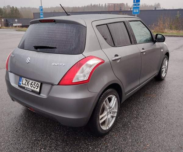 Suzuki Swift Turtkul - valokuva 5