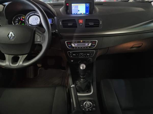 Renault Megane Вантаа - изображение 6