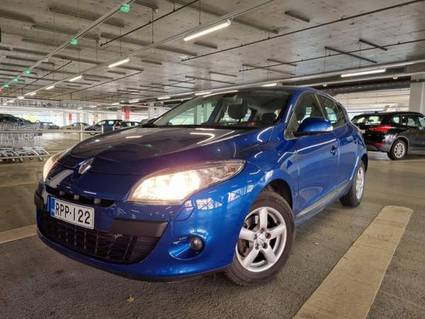 Renault Megane Вантаа - изображение 1