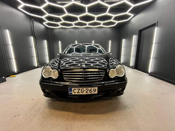 Mercedes-Benz C Эспоо - изображение 2
