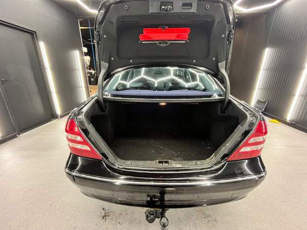 Mercedes-Benz C Эспоо - изображение 4