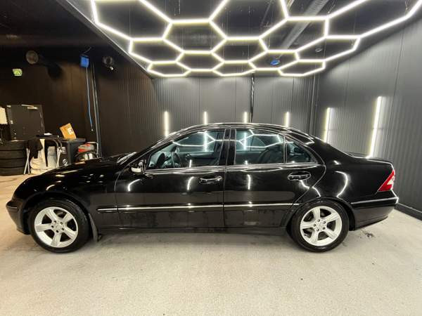 Mercedes-Benz C Эспоо - изображение 3