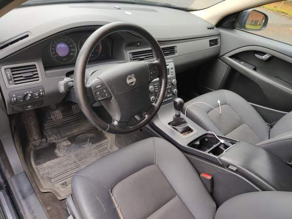 Volvo V70 Laihia - valokuva 5